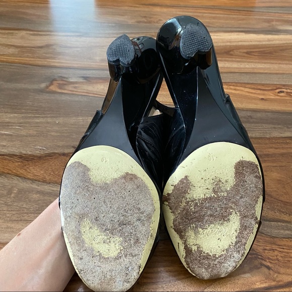 Bruno Magli Sandals - Picture 5 of 15